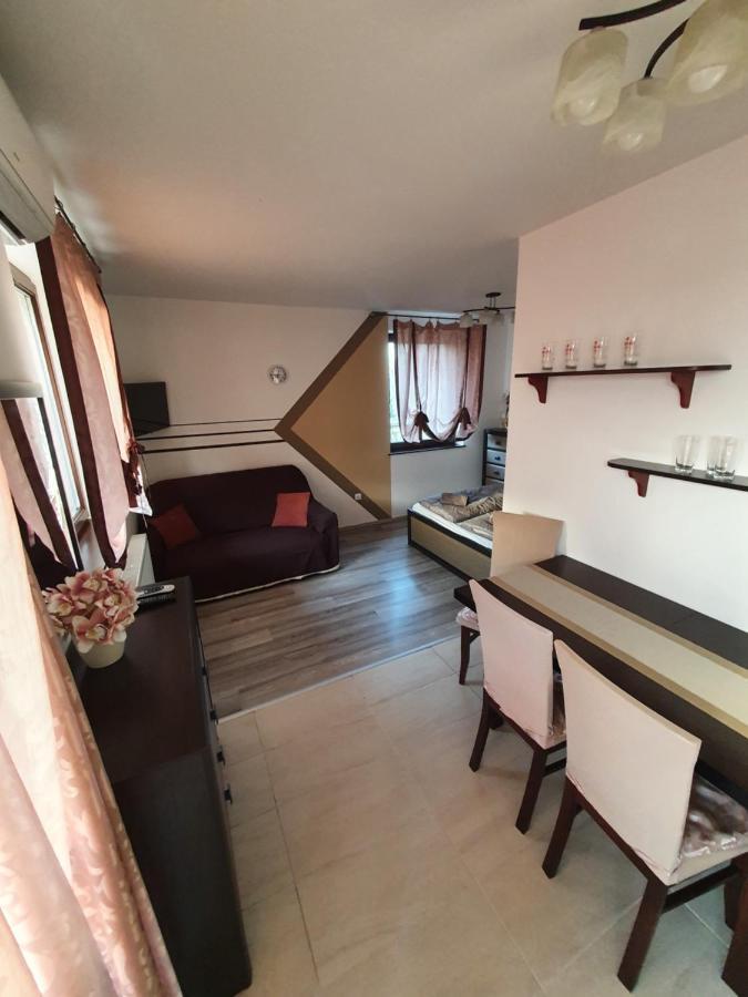 Krisi Apartman Hajdúszoboszló 外观 照片