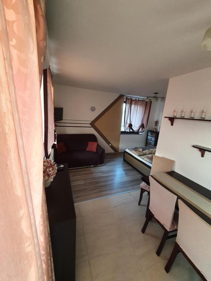 Krisi Apartman Hajdúszoboszló 外观 照片